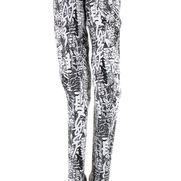 Gravitissima 100 Lycra thigh high black & white boot. - Picture 5 of 11